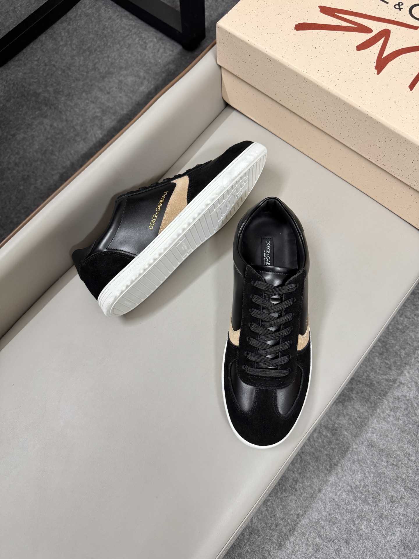 olce & Gabbana shoe